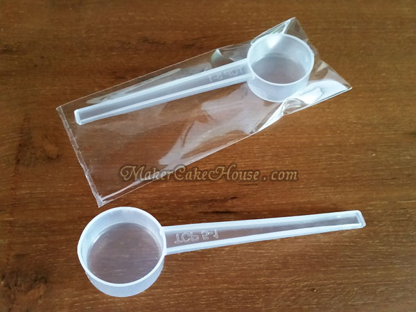 ช้อนตวงอาหารเสริม นมผง แบบใส 8 cc. ( ราคา 10 ชิ้น )