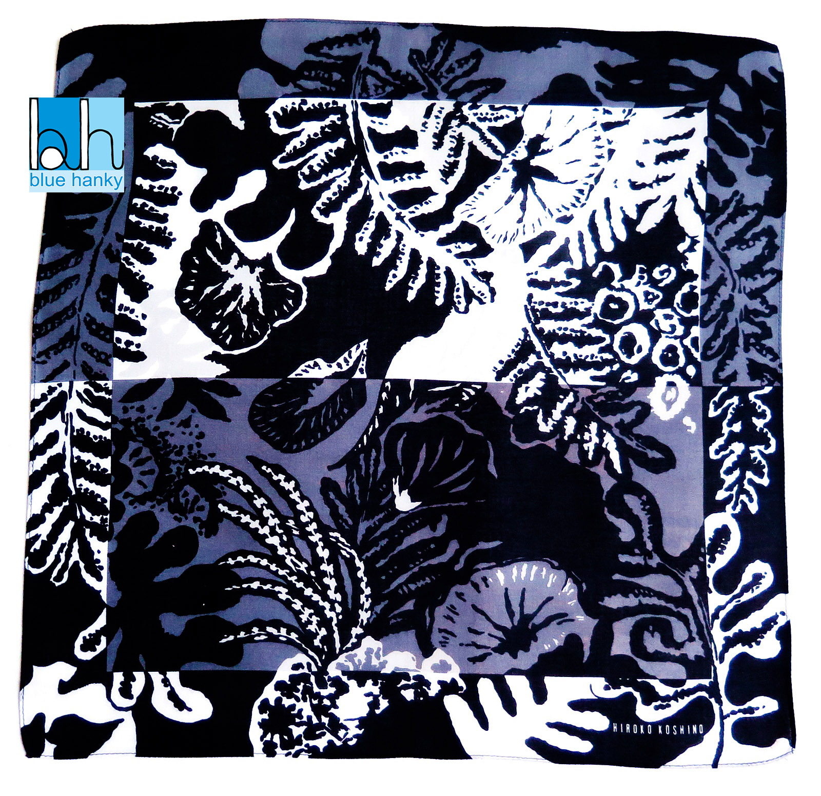 #192 19" HIROKO KOSHINO ผ้าเช็ดหน้ามือ2 สภาพดี ผ้าเช็ดหน้าผืนใหญ่
