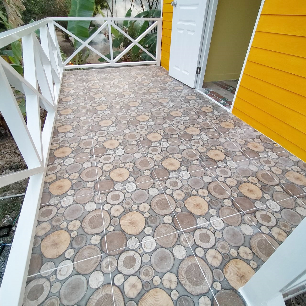 บ้านน็อคดาวน์เป็นโครงสร้างเหล็ก ขนาด 4*6 เมตร สูง 2.4 เมตร