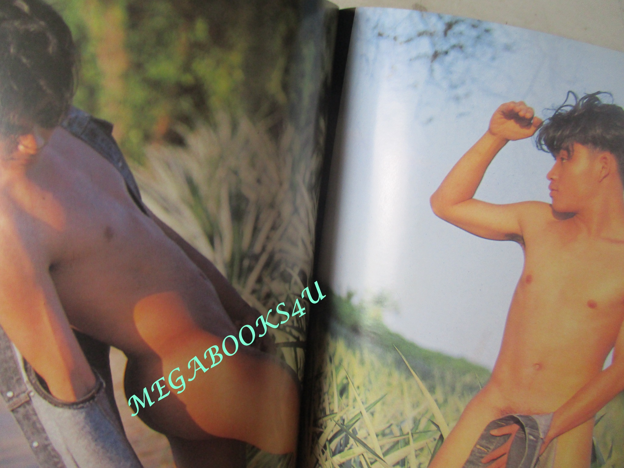 นิตยสารGR เล่ม02 ไม่เปิดโชว์