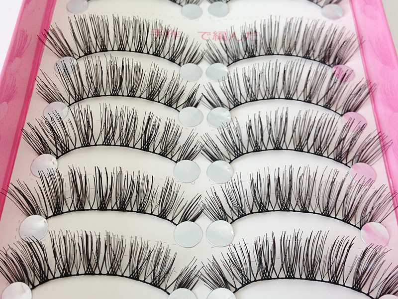 交叉8A ขนตาปลอม (ราคาส่ง) ขั้นต่ำ 15 เเพ็ค คละเเบบได้