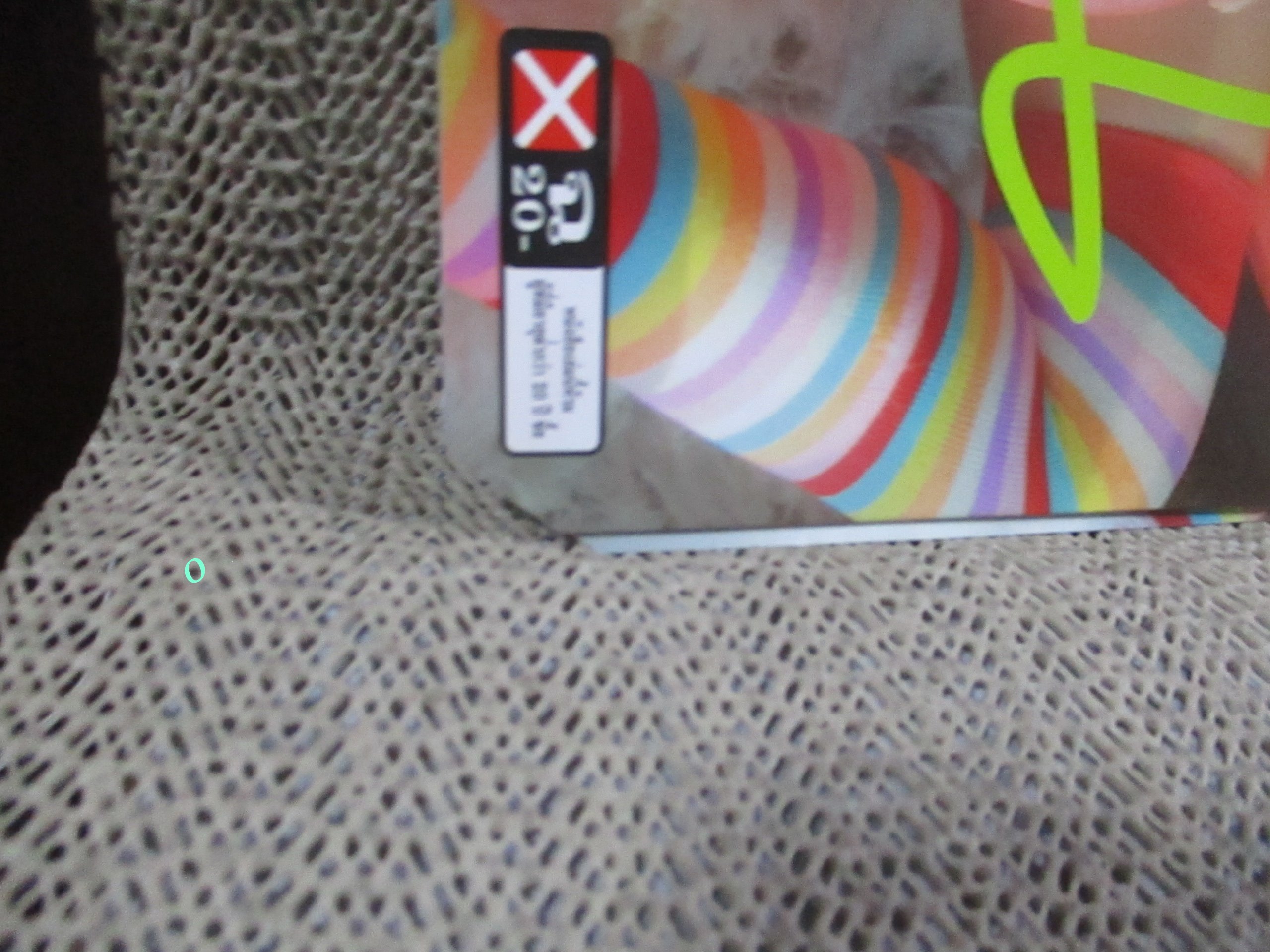 นิตยสาร I GIRL / มีรอยตัดมุมตามภาพ