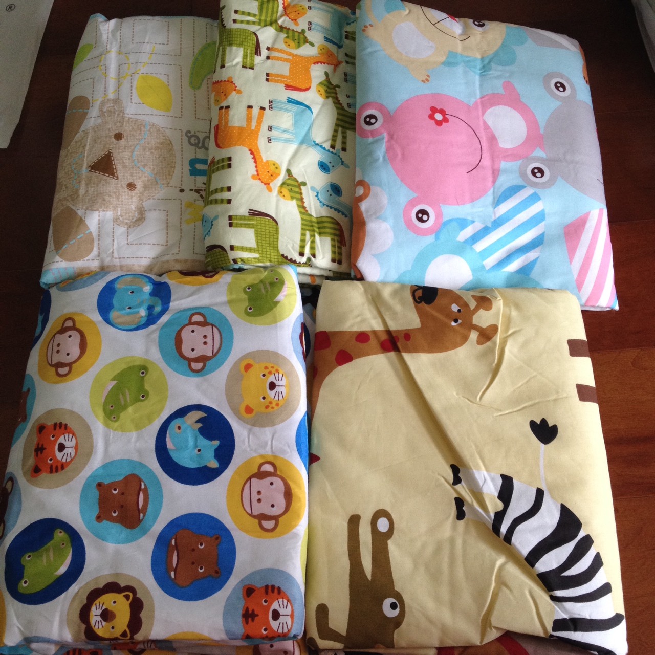 ผ้าปูรองฉี่บนที่นอน ผ้าปูทำกิจกรรม กันน้ำ 100 %ขนาด 60*90