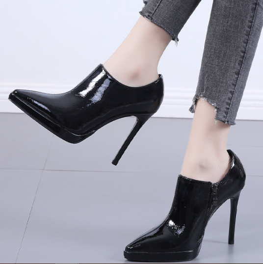 รองเท้าส้นสูงปลายแหลมหุ้มเท้า ไซส์ 34-39 มี 2 รุ่น สีดำ/เทา