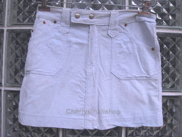 กระโปรงสั้น ยีนลูกฟูก สีฟ้าอ่อน Design สวยเก๋