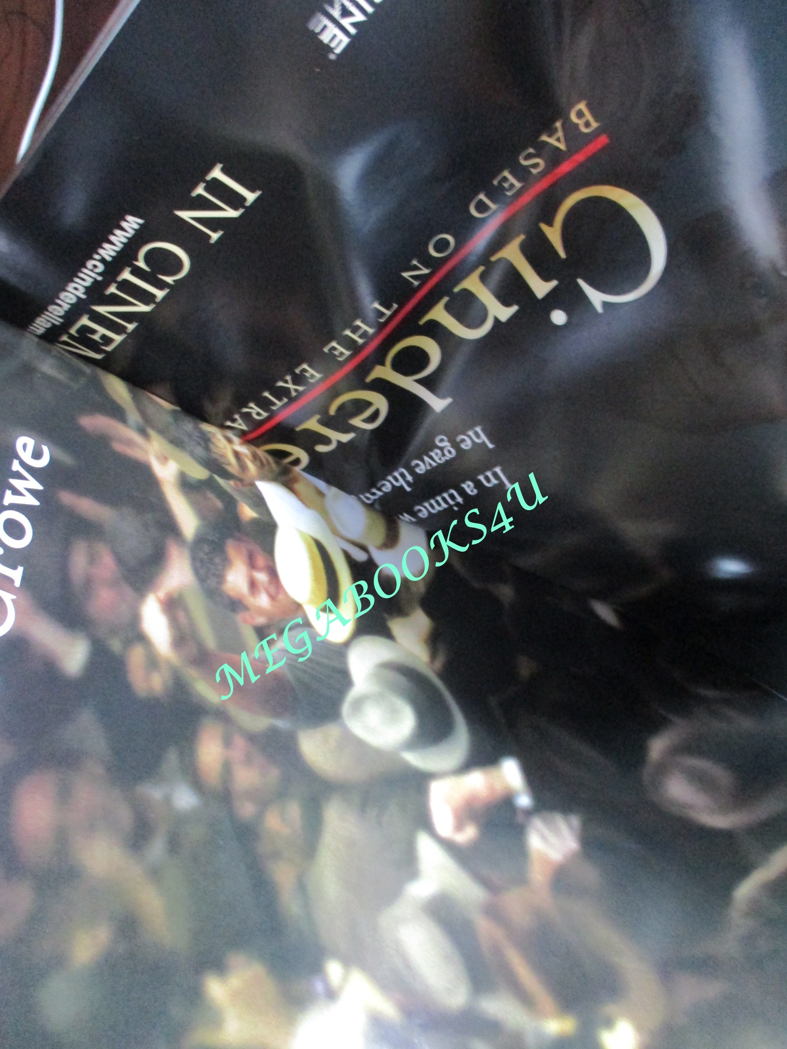 นิตยสารเอนเตอร์เทน Entertain ฉบับที่0843 ปี2548 ปก Dark Waters พลิกน้ำเน่าคดีฉาวโลก