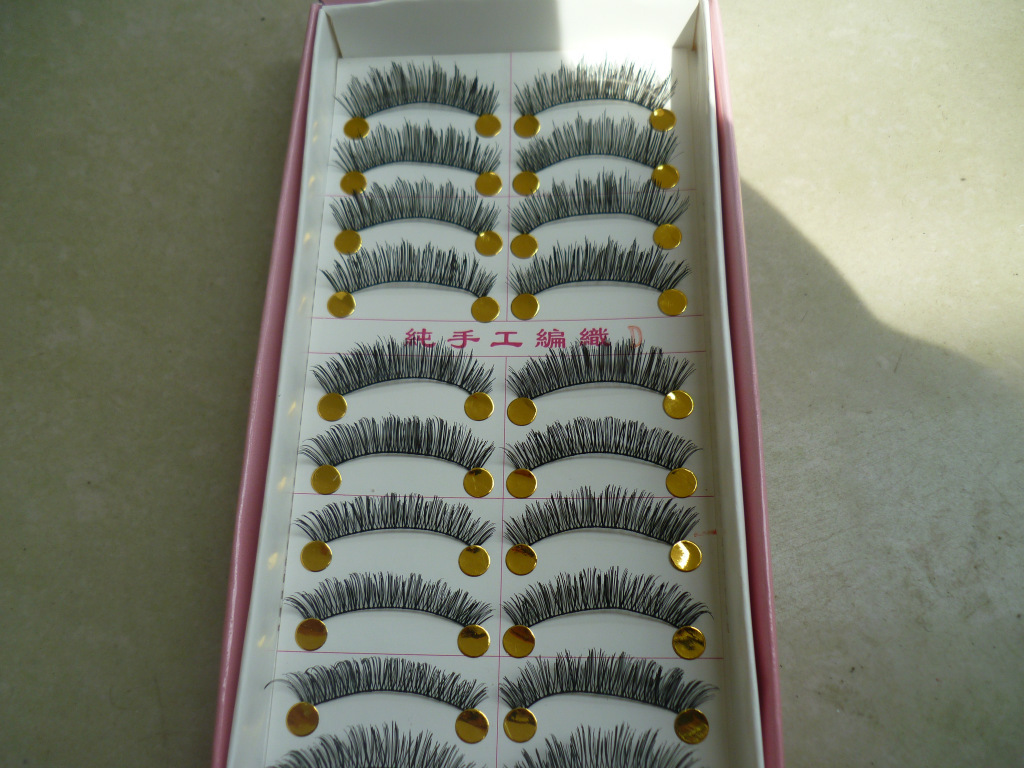 交叉11 ขนตาปลอม (ราคาส่ง) เเพ็คละ 10 คู่