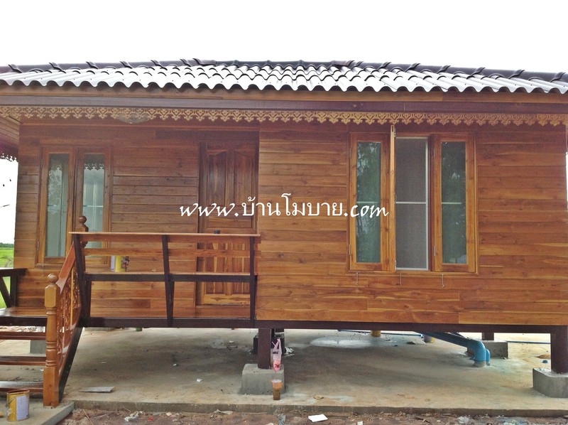บ้านไม้สัก ขนาด 4*6 เมตร ประตูสไลด์ ทุกบาน (1 ห้องนอน 1 ห้องน้ำ 1 ห้องนั่งเล่น)