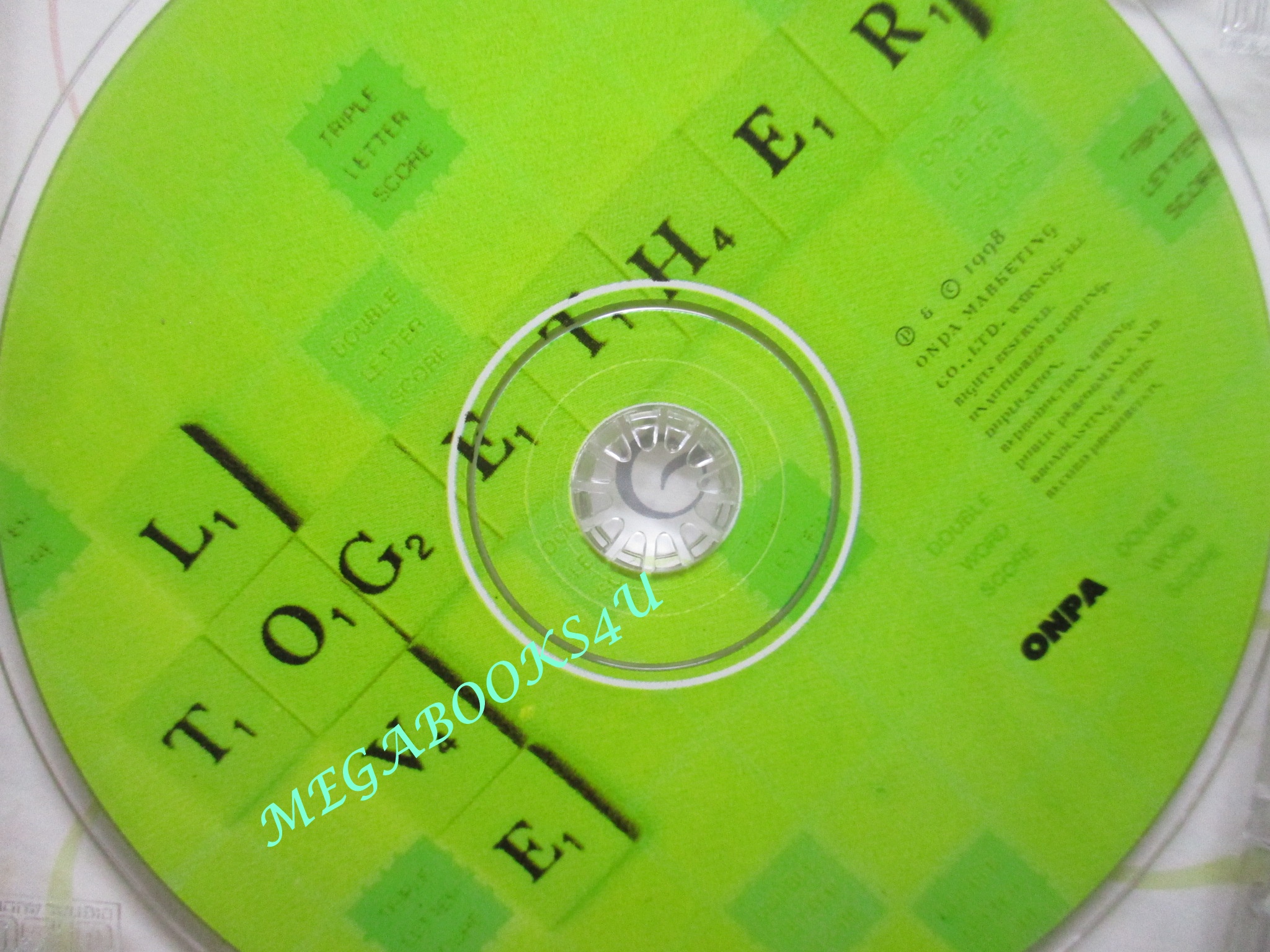 ซีดีเพลงไทยสากล รวมฮิต อัลบั้ม LOVE TOGETHER // ปกสวย แผ่นสวย มีรอยนิดเดียว