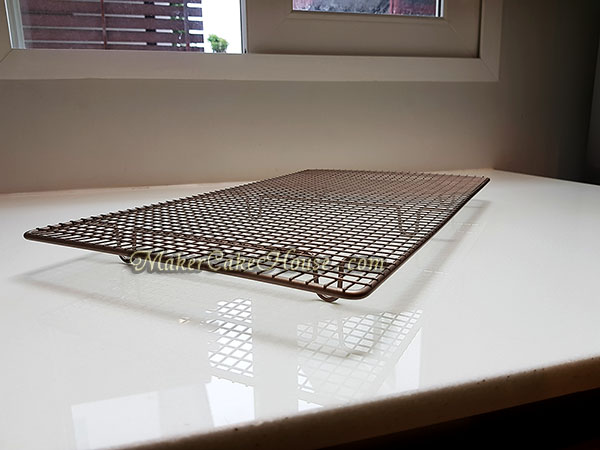 ตะแกรงพักเค้ก หรือขนม