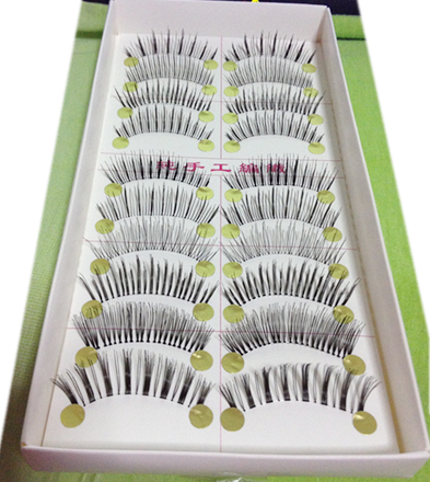 MIX-1# ขนตามิก (ขายปลีก) มี 10 คู่ 10 รุ่น (มีเปลี่ยนเเบบบางคู่บ้าง)