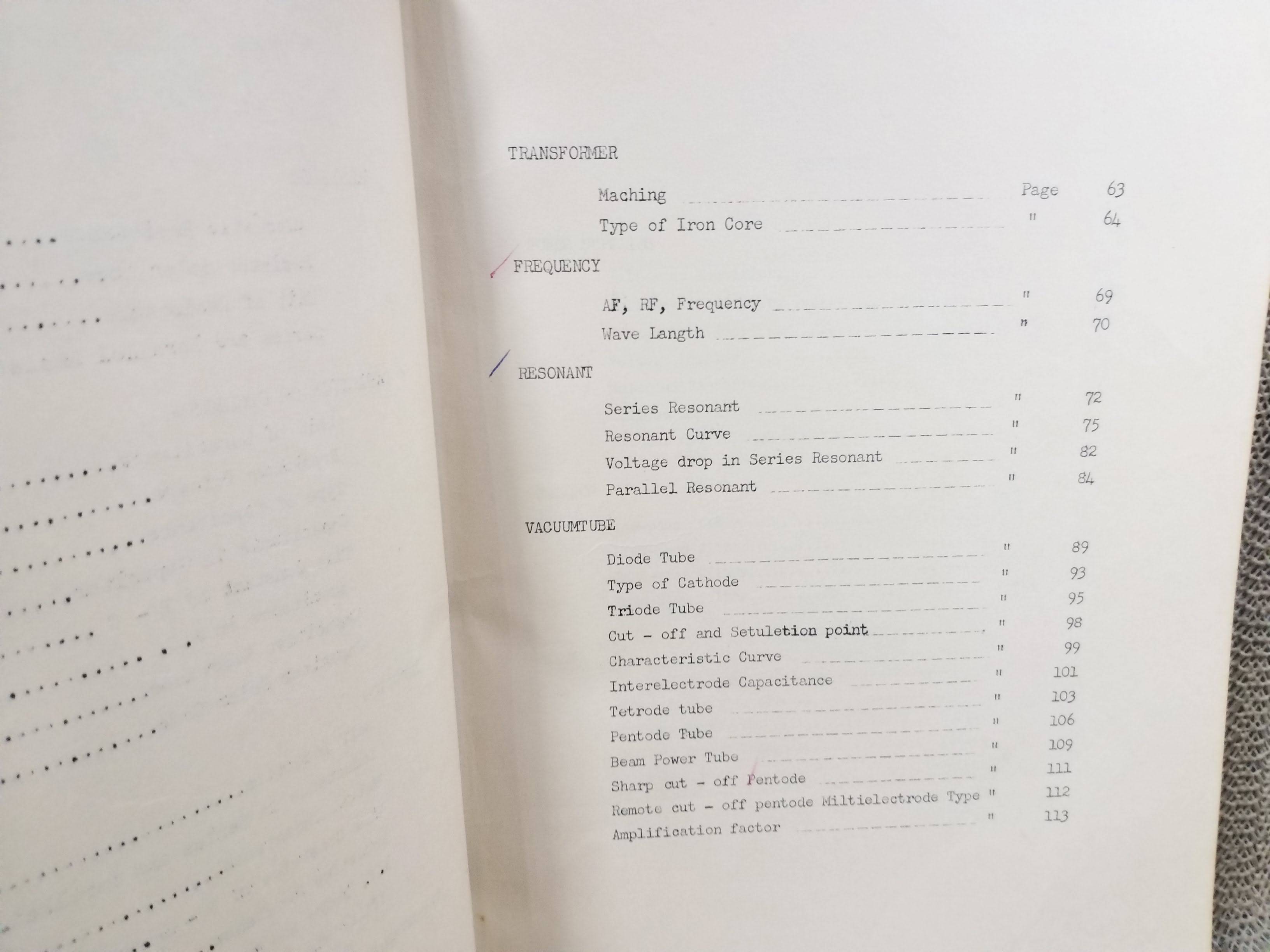 Electronic Engineering โดย อาจารย์สมภพ ไชยโสภณ แผนกวิทยุและโทรคมนาคม โรงเรียนช่างกลปทุมวัน พระนคร