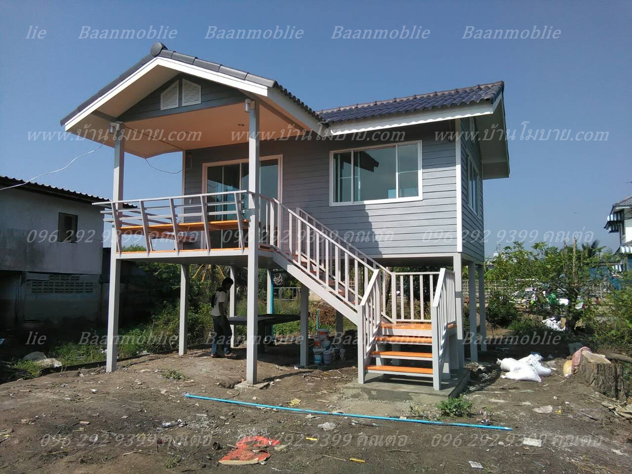 บ้านขนาด 4*6 ระเบียง 3*3 เมตร ยกสูง 2 เมตร (1 ห้องนอน 1 ห้องน้ำ 1 ห้องนั่งเล่น)