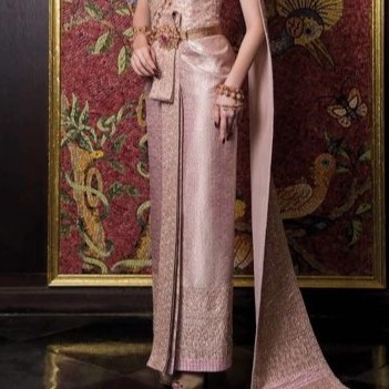 แพทเทิร์นผ้าถุงจีบหน้านาง จับจีบสะโพก ซิปหลัง