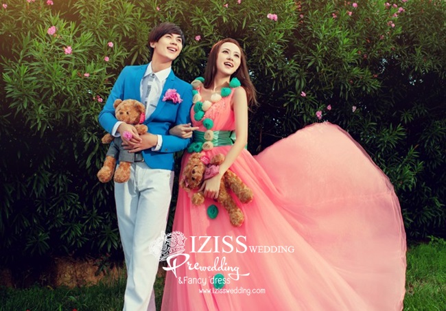 ***พรีออเดอร์***ชุดถ่ายพรีเว็ดดิ้ง (pre wedding dress) ชุดแฟนตาซีชายหญิง "ธีมสีฟ้า-ชมพูโอโรส"