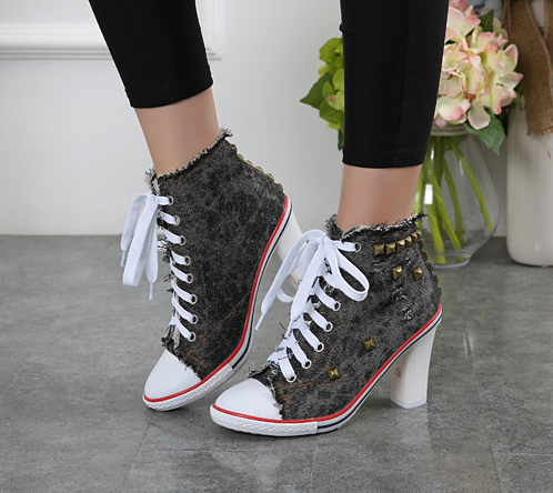 รองเท้าส้นสูง ไซต์ 34-40 สีฟ้าอ่อน ฟ้าเข้ม ขาว ดำ