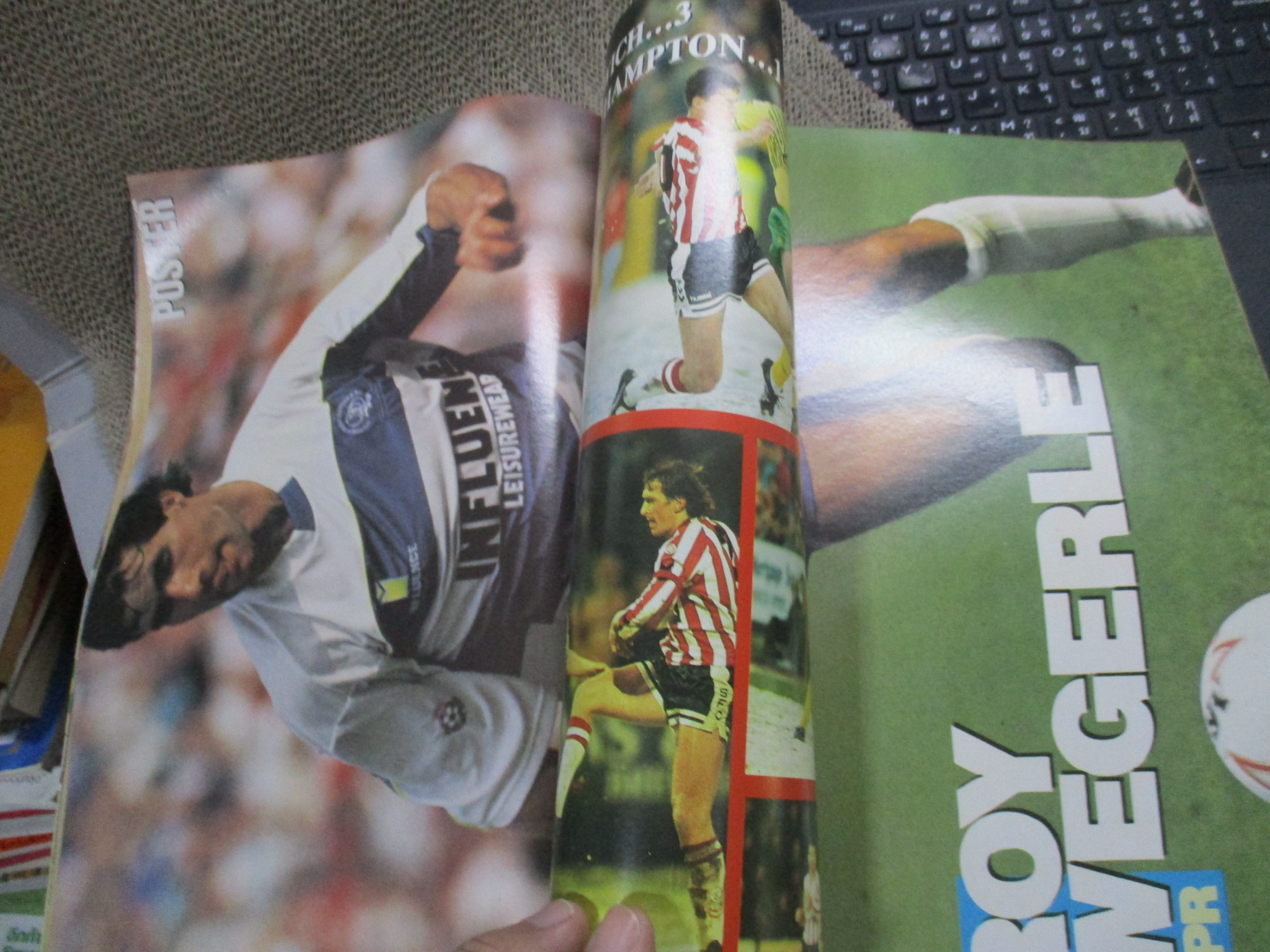 สตาร์ซอคเกอร์ ฉบับที่0686 ปี2533 ปก มาร์ค วอร์ด หน้ากลาง แอสตันวิลล่า / เจอร์เกนส์ คริสมัน