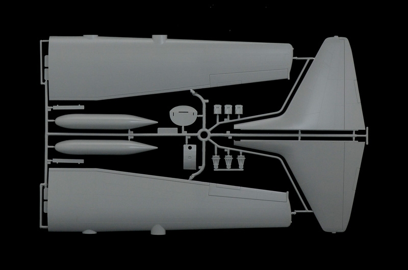 1/48 C-130J C5 HERCULES