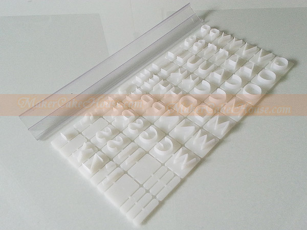 พิมพ์กดข้อความบนเค้กขนาดใหญ่