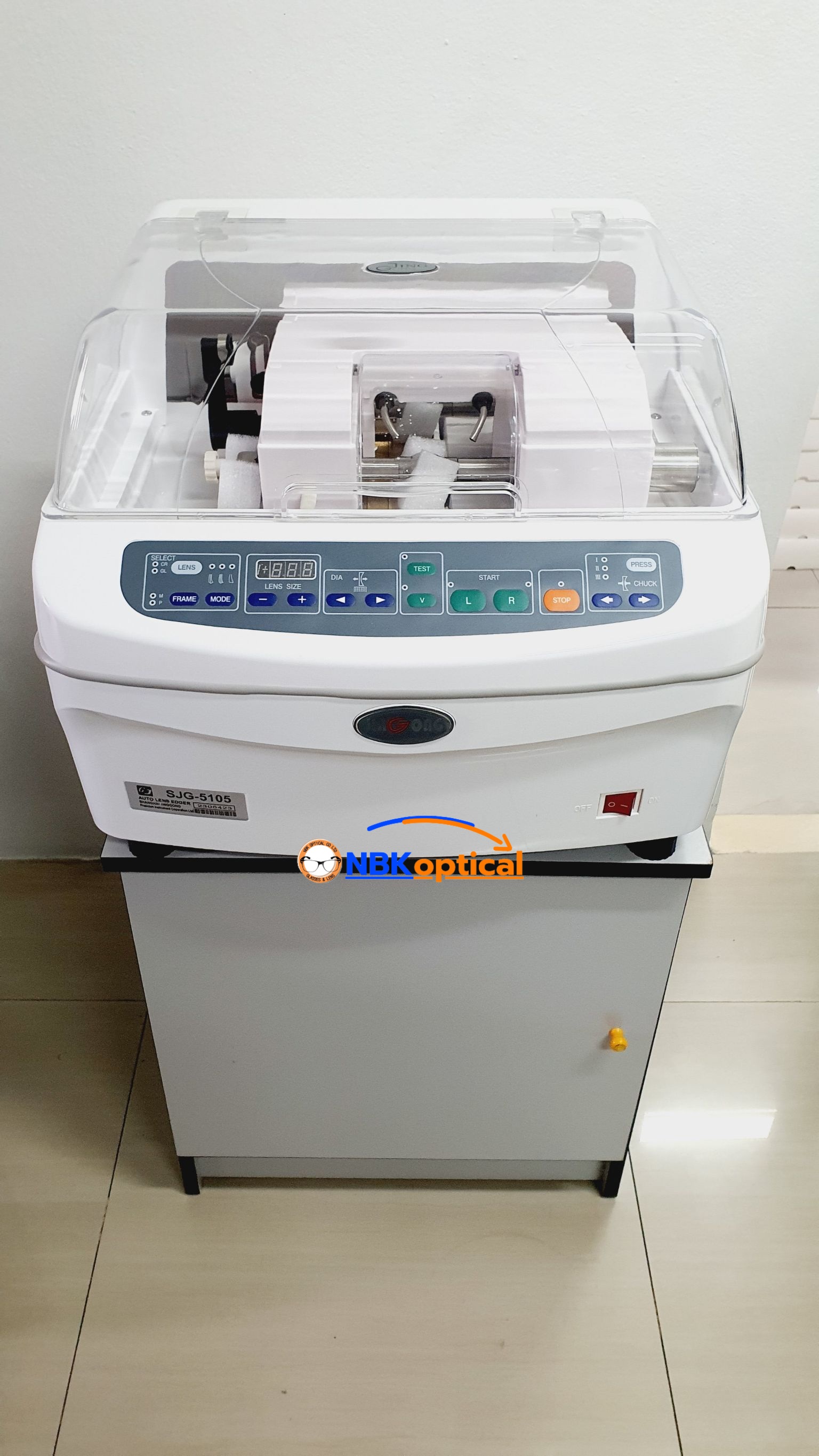 เครื่องฝนเลนส์ออโต้ระบบอัตโนมัติ Automatic Lens edger SJG-5105