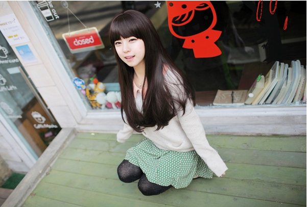 C1076 วิกผมตรง หน้าม้า ปลายงุ้มๆเล็กน้อย
