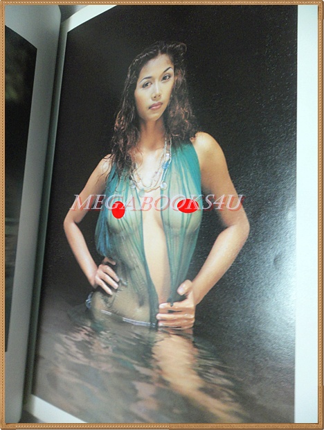 NUDE CALENDAR COLLECTION 1995