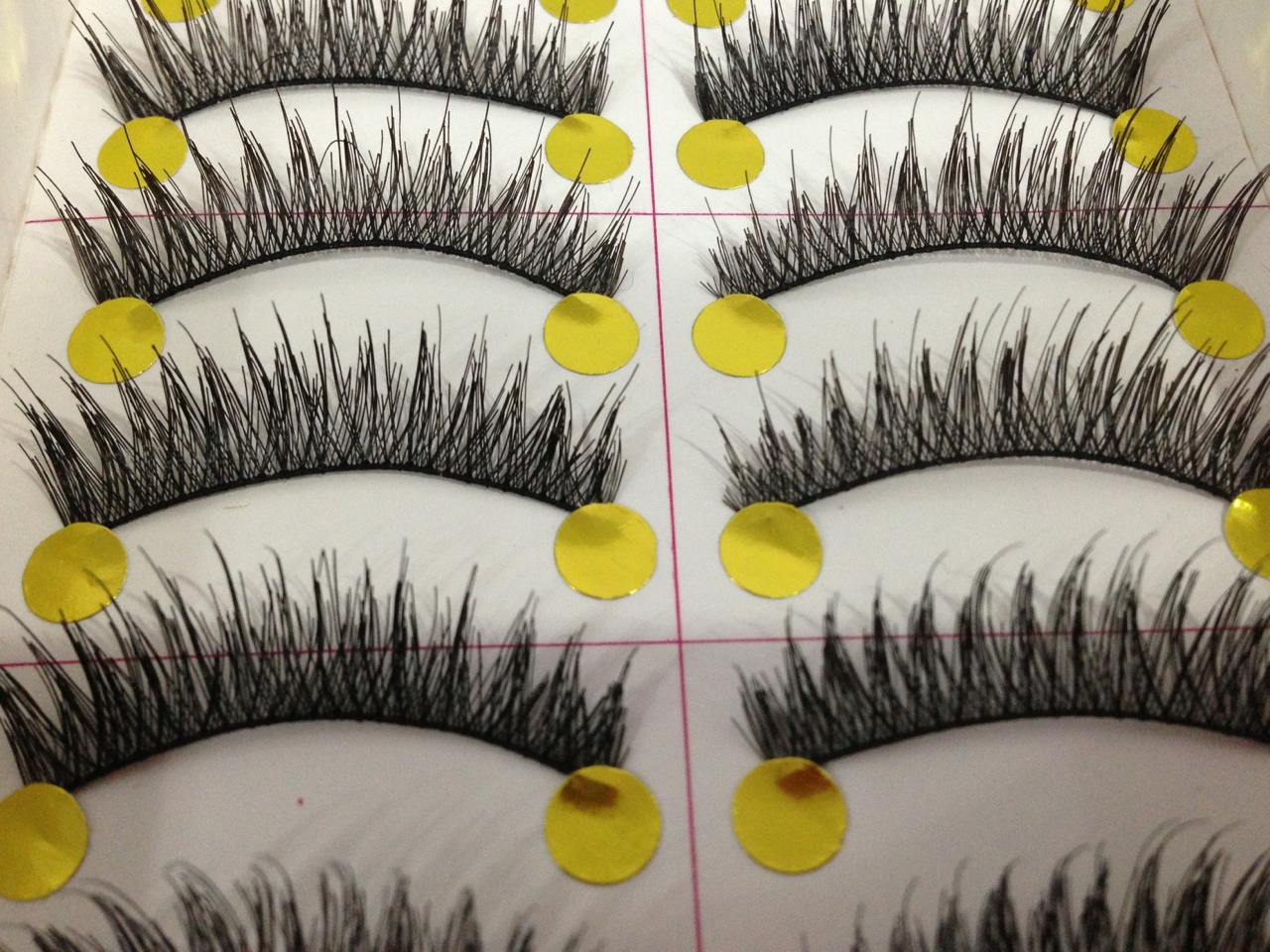 V-077 ขนตาเเกน(ไหม)(ราคาส่ง) ขั้นต่ำ 15 เเพ็ค คละเเบบได้