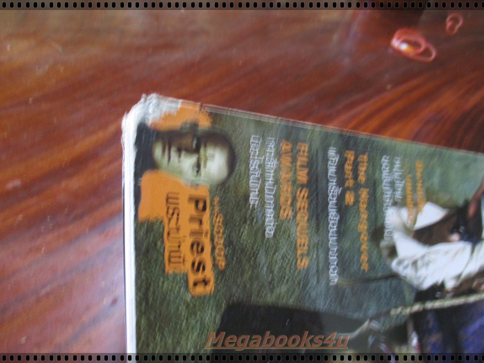 นิตยสารSTARPICS สตาร์พิค SP.798 ปี2554 ปก PIRATES OF THE CARIBBEAN มีโปสเตอร์ในเล่ม มีตำหนิสันปกแหว่ง