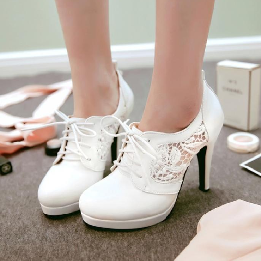 รองเท้าส้นสูงทรงผ้าใบผูกเชือกแต่งผ้าลูกไม้สีชมพู/ครีม/ดำ ไซต์ 34-43