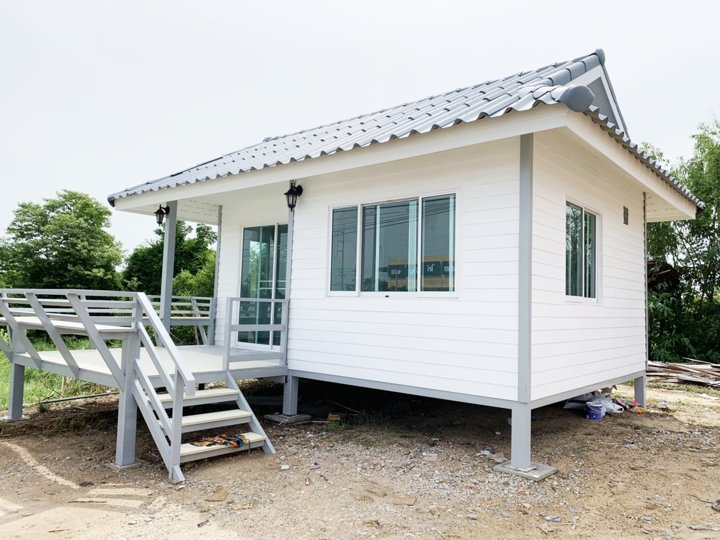 บ้านน็อคดาวน์ ขนาด 4*6 เมตร 1 ห้องนอน 1 ห้องโถง 1 ห้องน้ำ ราคา 320,000 บาท