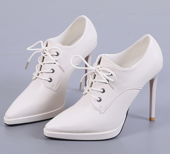รองเท้าส้นสูงปลายแหลมหุ้มเท้า ไซส์ 34-39 มี 2 รุ่น สีดำ/เทา