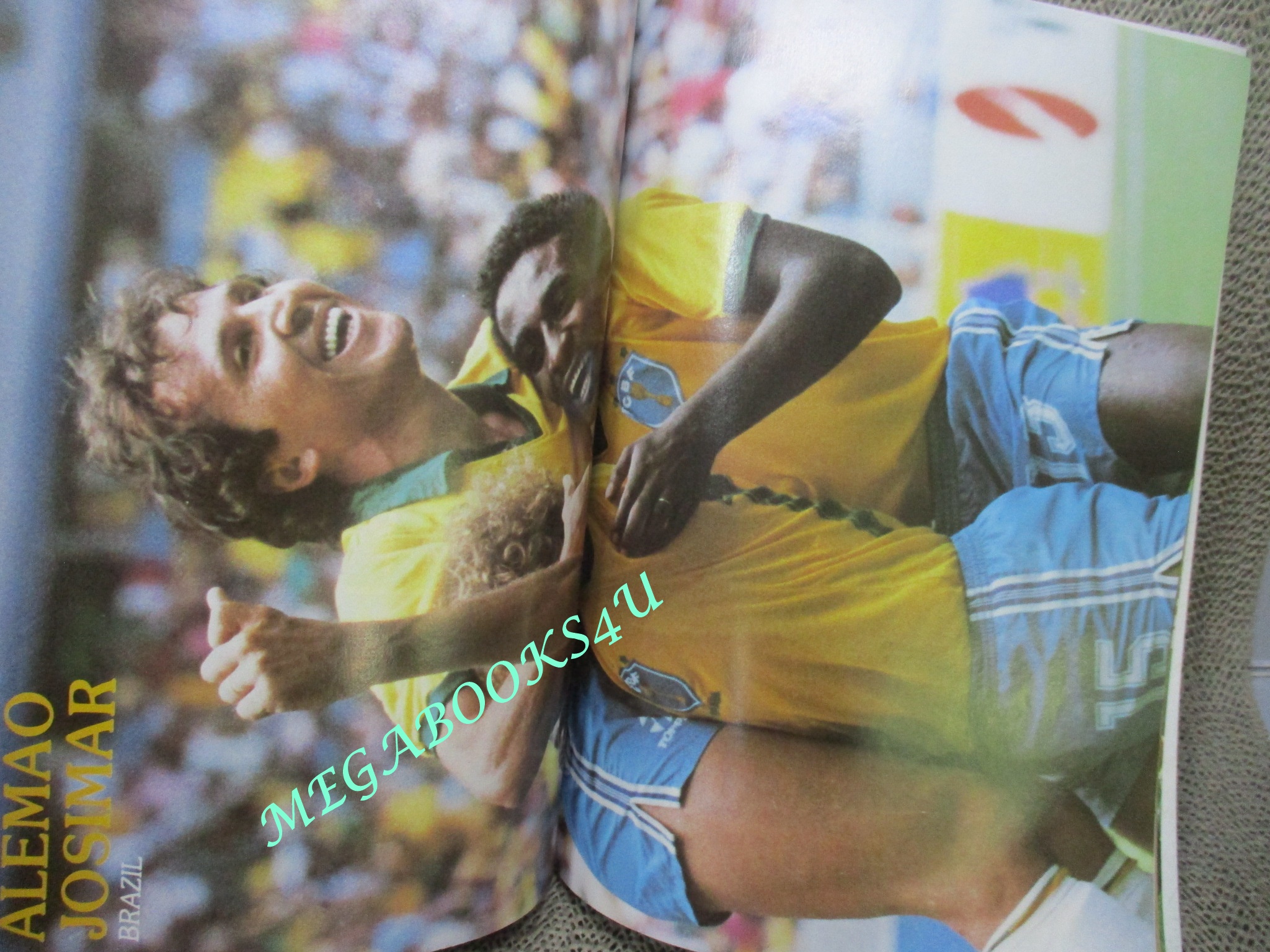 ฟุตบอลโลก mexico86 ฉบับที่10 ปี2529 ตำหนิ สันปกขาด ซ่อมติดกาว ติดแม็กซ์