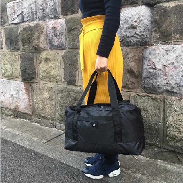 ❌เลิกจำหน่าย❌ Urban Research Antibacterial Duffle Bag กระเป๋าผ้าสีดำ กระเป๋าต้านแบคทีเรีย ใช้ใส่เสื้อผ้าเดินทาง หรือไปยิมได้ สำเนา