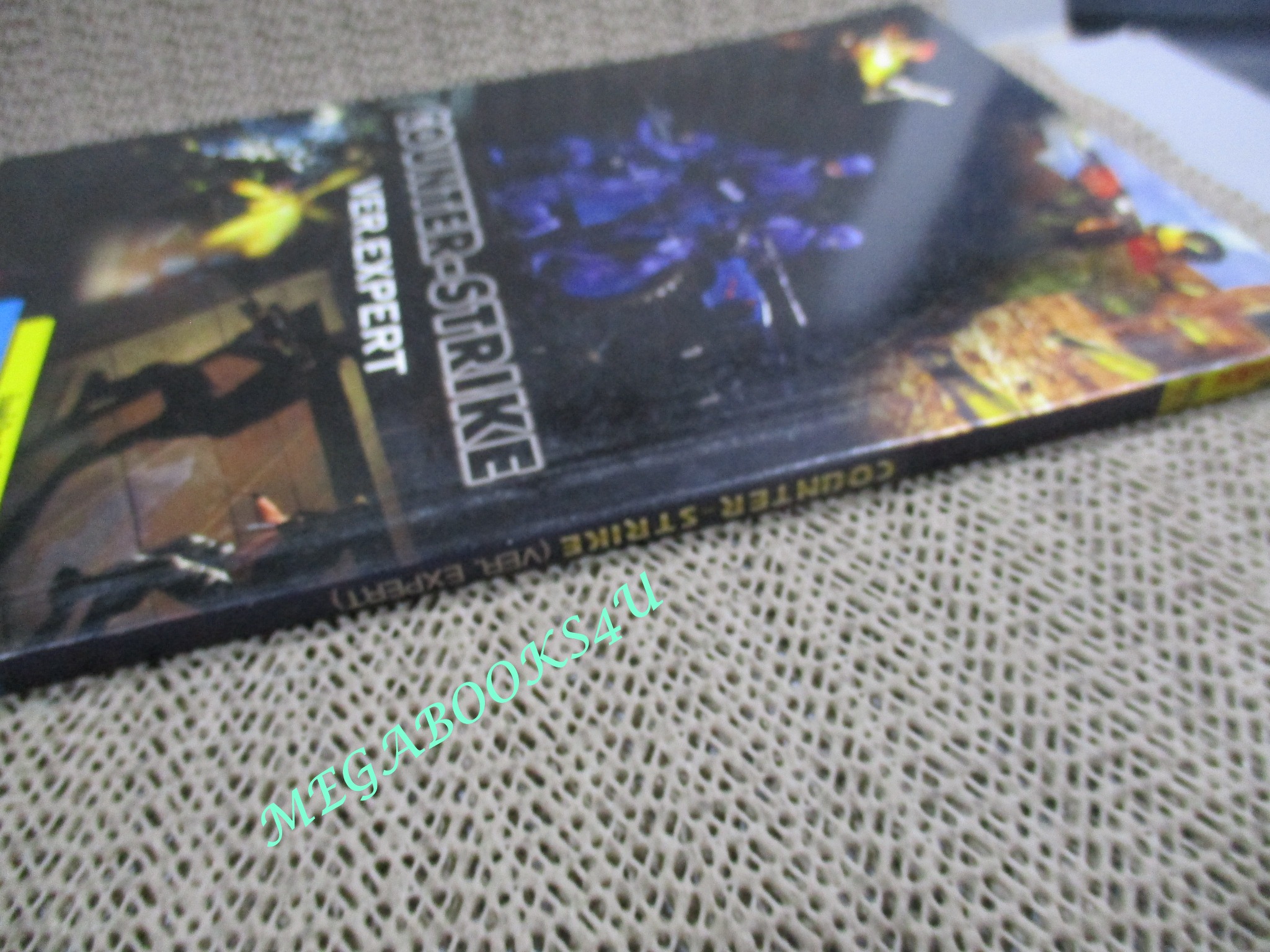 คู่มือเฉลยเกมส์ COUNTER-STRIKE