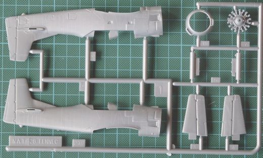 1/72 T-28 Fennec / Trojan