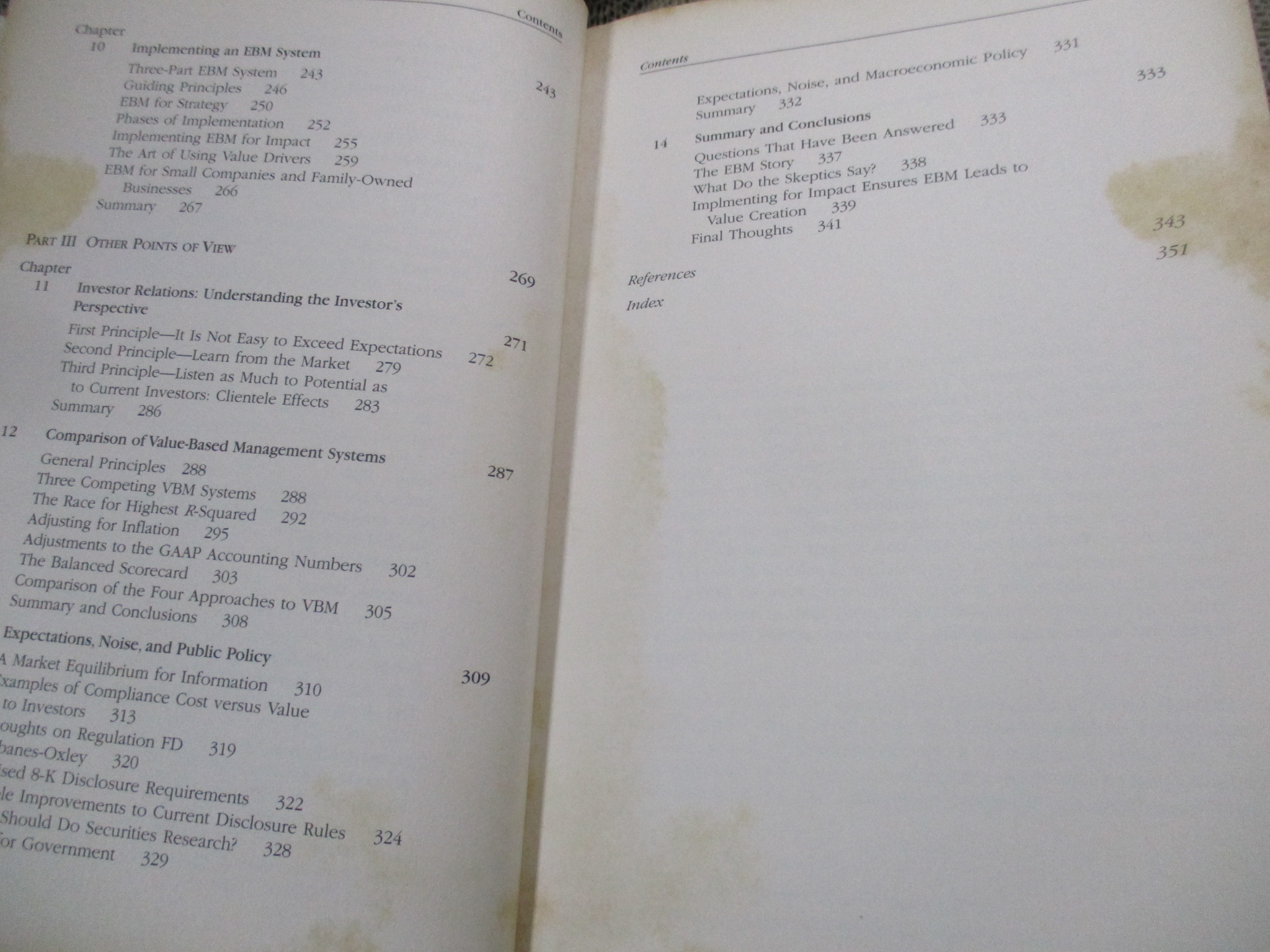 Outperform with Expectations-Based Management : A State-of-the-Art Approach to Creating and Enhancing Shareholder Value / กระดาษมีจุุดเหลือง