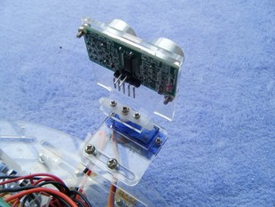 ฐานยึด Servo กับรก Smart Car พร้อมน็อต