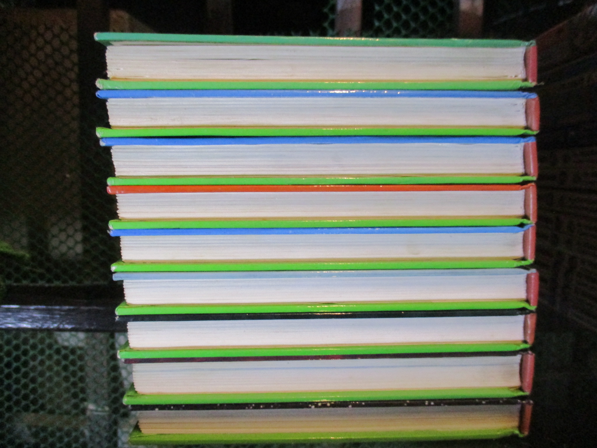 วิทยาศาสตร์อ่านสนุก 9เล่มจบครบชุด พร้อมกล่อง