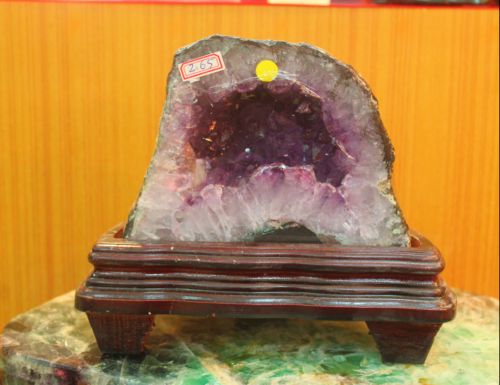 โพรงอเมทิสต์ ( Amethyst ) ตั้งโต๊ะ (2.65 KG)