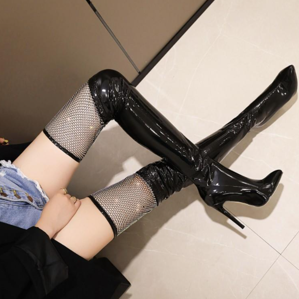 รองเท้าบูทยาวถึงต้นขา ไซต์ 34-46 สีแดง/ดำ/ขาว