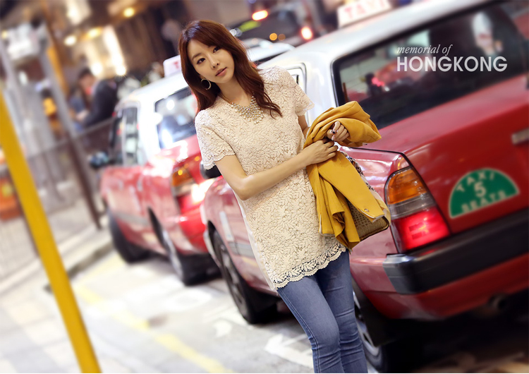 ***หมดค่ะ***เสื้อผ้าลูกไม้สีครีม คอกลมแขนสั้นมีซับในสวยเหมือนแบบ100%ค่ะ