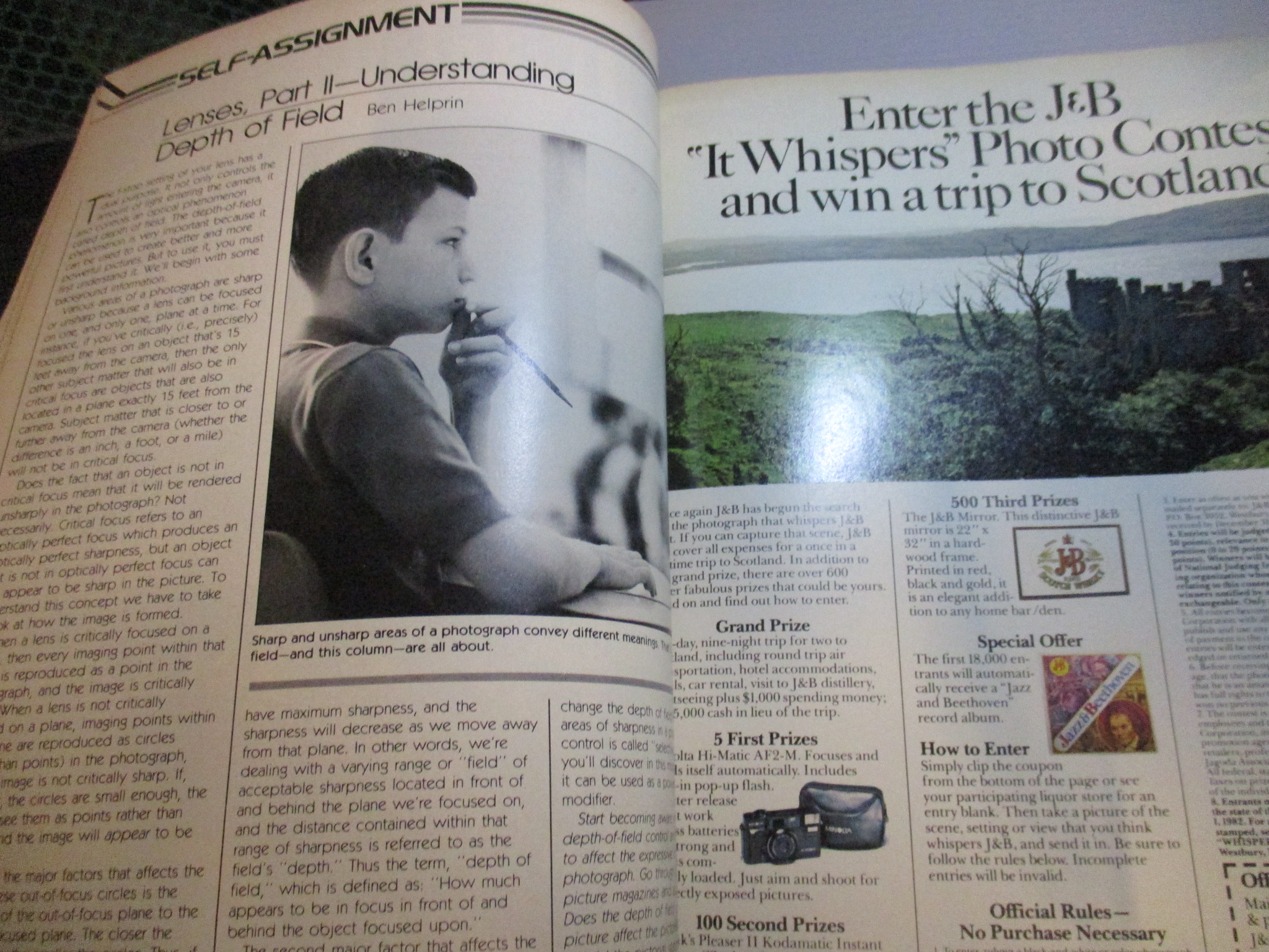 นิตยสารกล้องและการถ่ายภาพ PHOTOGRAPHIC ฉบับเดือน OCT 1982