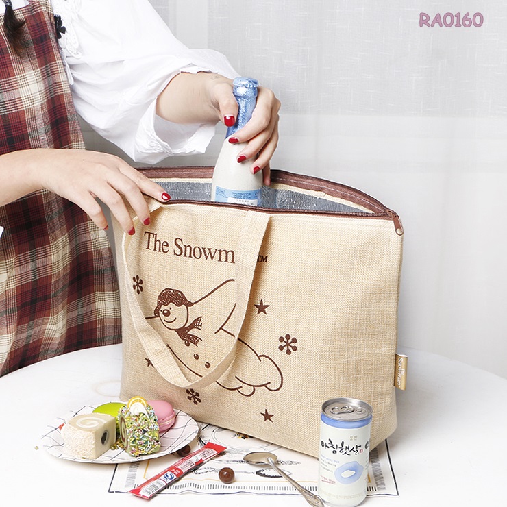 กระเป๋าเก็บอุณหภูมิ กระเป๋าเก็บความเย็น The Snowman สีเบจ มีซิบ ใบใหญ่