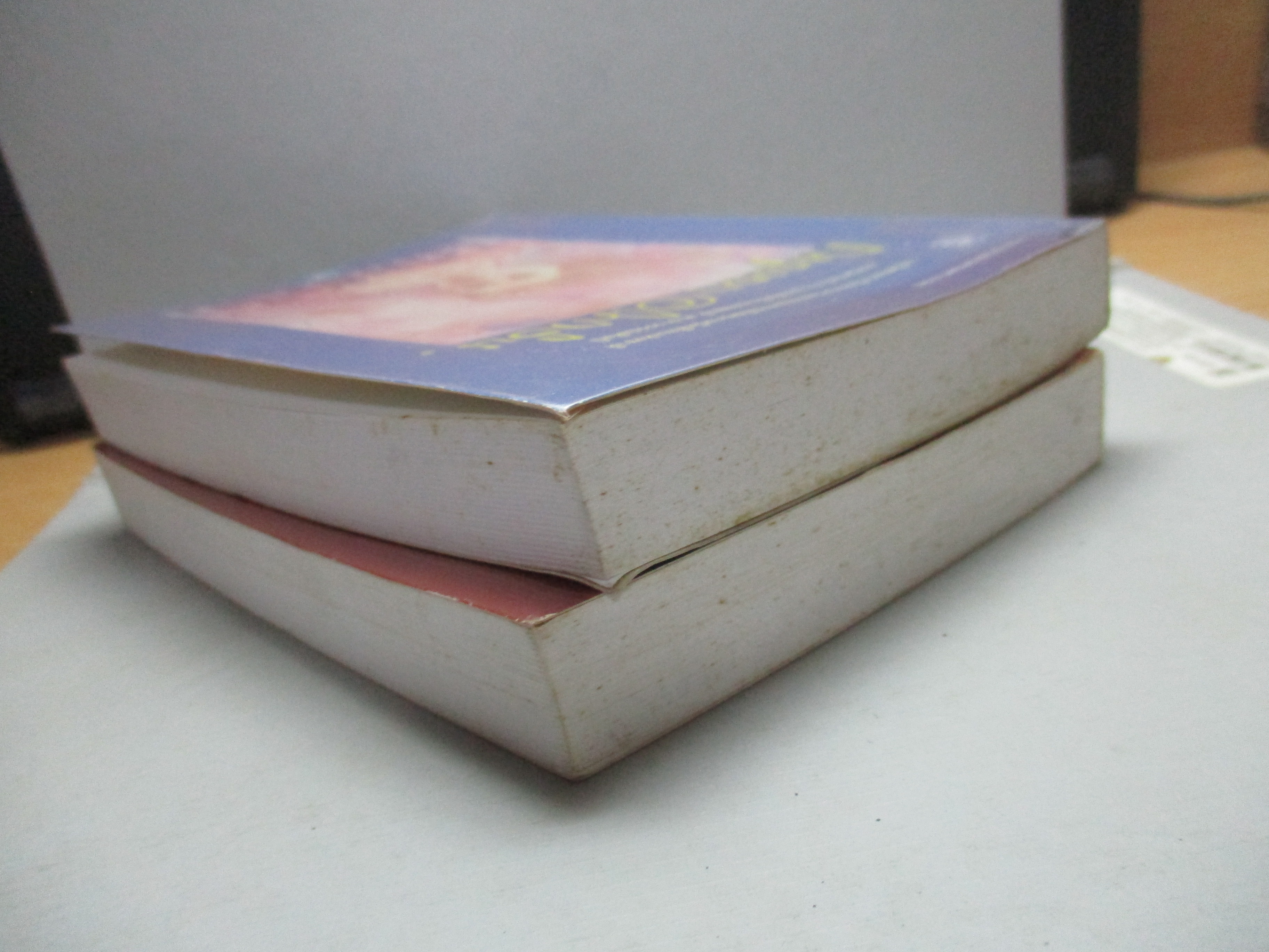 ไม้ผลัดใบ โดย กฤษณา อโศกสิน