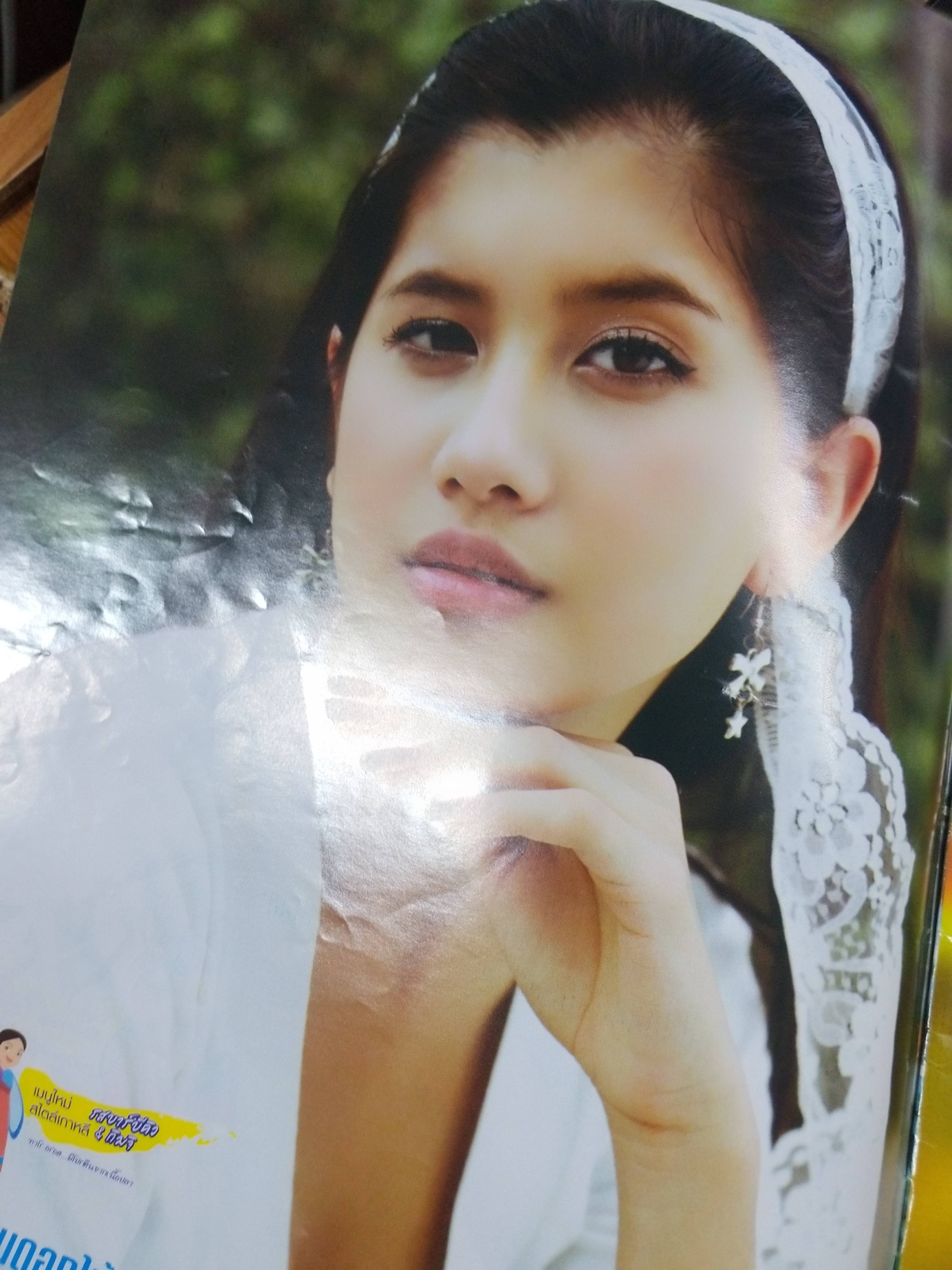 นิตยสารเรื่องย่อละครโทรทัศน์ เงื่อนริษยา โดย ไปรยา สวนดอกไม้ ณัฐวุฒิ สกิดใจ ปี2550/ ปกมีรอยพับมาก