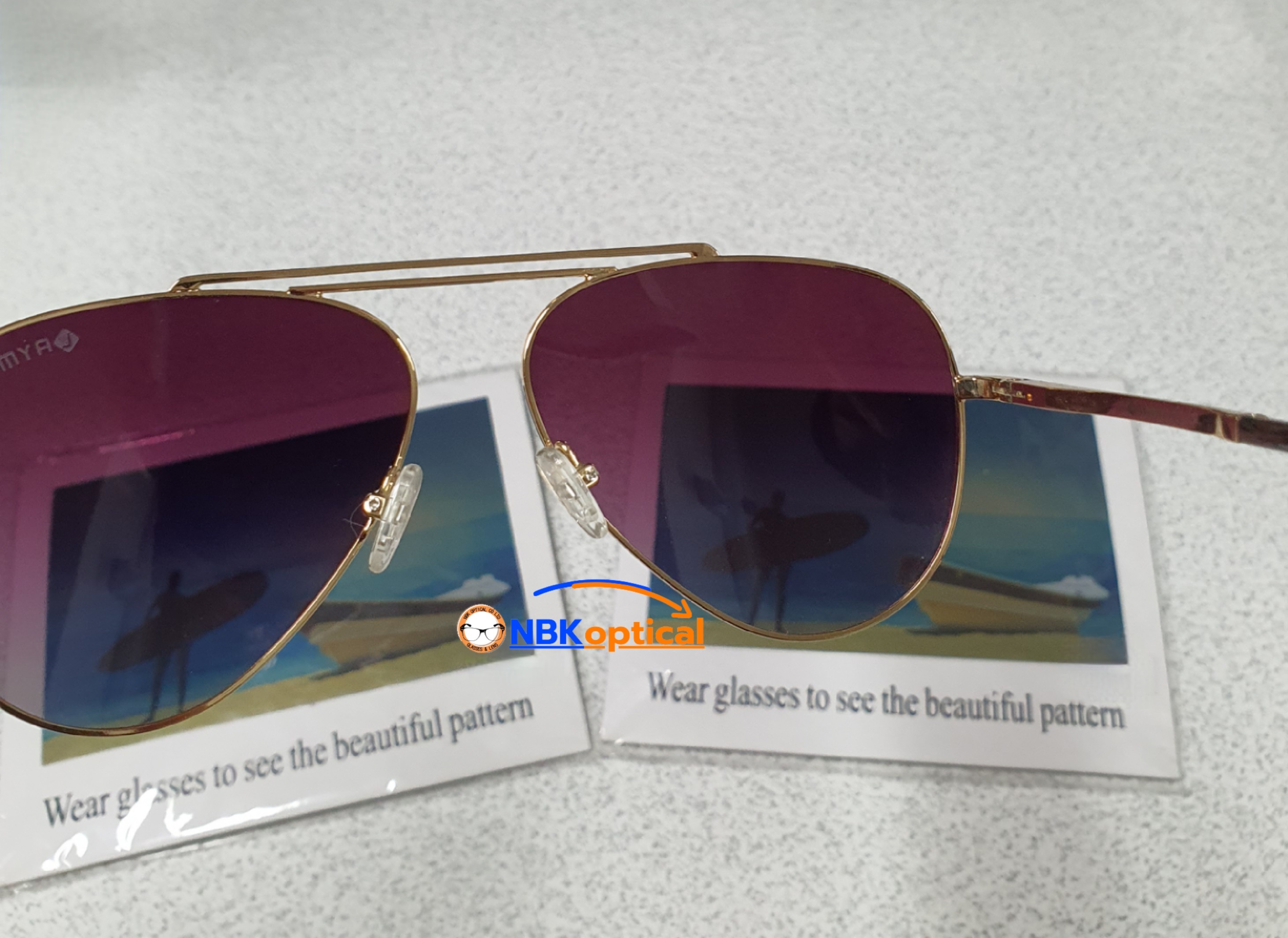 การ์ดทดสอบโพลาไรซ์ Polarized Test Cards