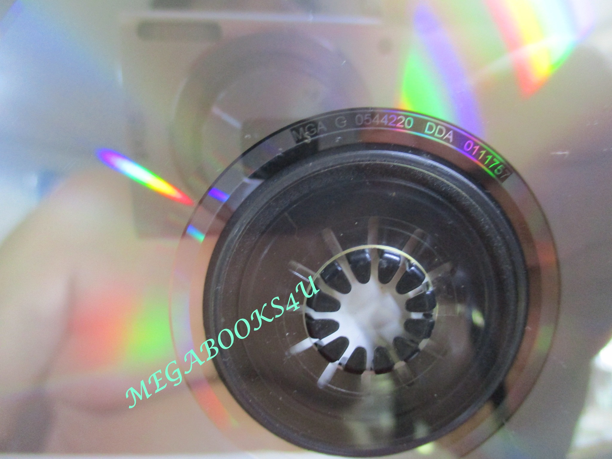 ซีดีเพลงไทยสากล ธีรภัทร์ สัจจกุล ชุด TEERAPAT /// ปกสวย แผ่นสวย มีรอยนิดเดียว