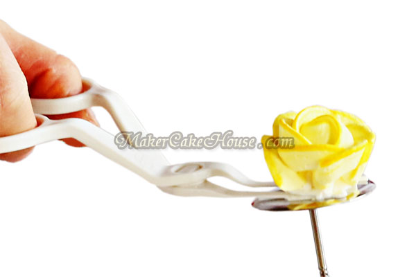 กรรไกรยกกุหลาบ หรือดอกไม้