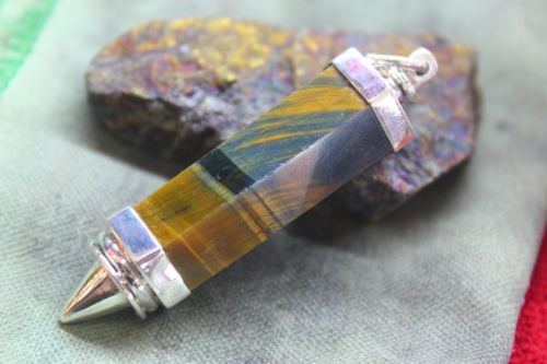 เพนดูลั่มบูลไทเกอร์ ( Blue tiger eye Pendulum )
