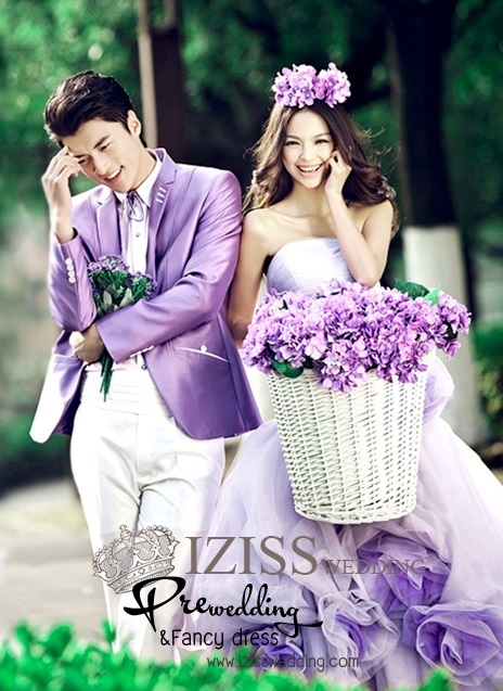 **พร้อมส่ง** PW085 ชุดถ่ายพรีเว็ดดิ้ง (pre wedding dress) ชุดแฟนตาซีชายหญิง "ธีมสีม่วง"
